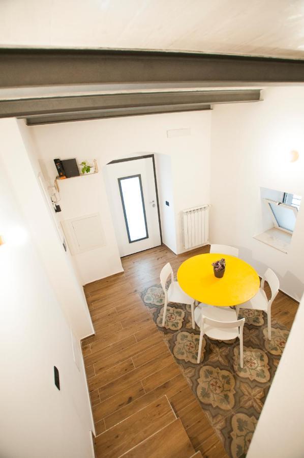 Just Here - Lascia Fare A Dio Appartement *